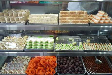 Shree Kanhaiya Sweets in Vijayapura, India
